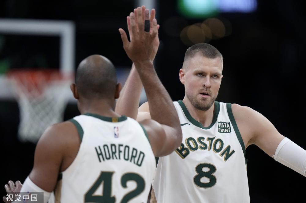 选衣服时 选衣服时