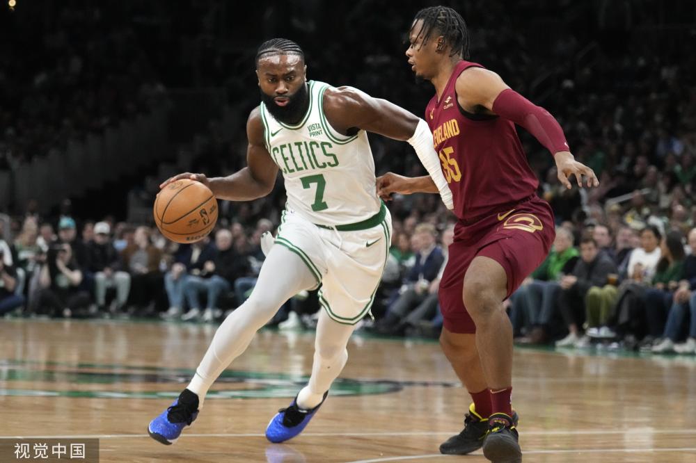 队树立了标 队树立了标