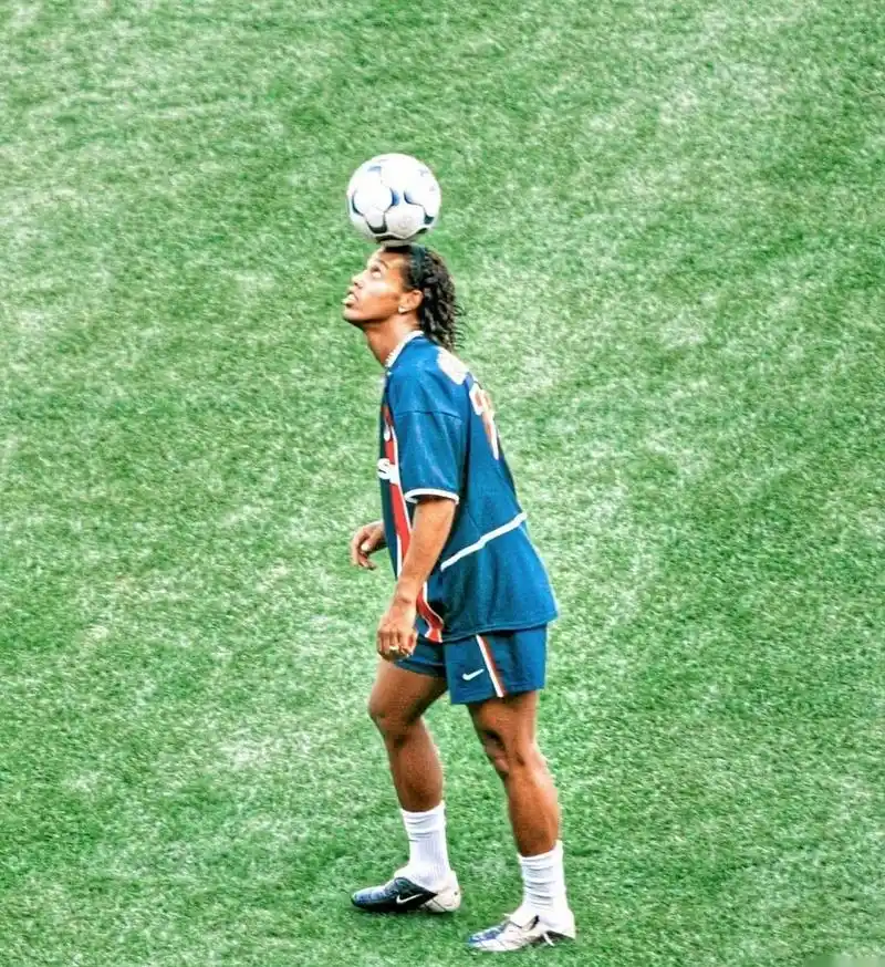 西甲-莫德里奇破门贝林厄姆绝杀 皇马2-1胜（西甲｜皇马2-1逆转取胜：莫德里奇建功，贝林厄姆补时绝杀）