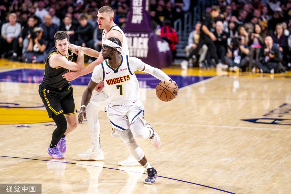 科贝：皇马无意与阿拉巴续约，甚至可能今夏送走他.