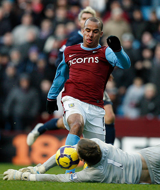 动新闻｜男子打羽球突昏倒 医生在场也救不回