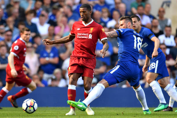 绝杀+制胜一击：小瓦两战湖人69+20成克星 美媒PS嘲讽詹皇东契奇.