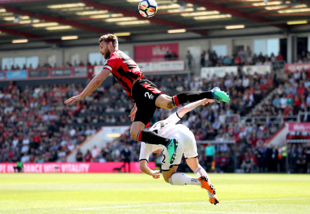 帕金斯：雷迪克公开抨击球员可爱又好笑，他总归咎于别人（帕金斯：雷迪克动辄公开喷球员，既可爱又好笑，总把责任推给别人）